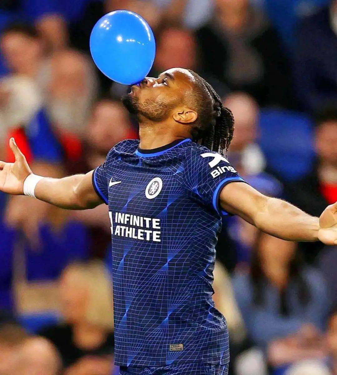 哥伦比亚完胜勒沃库森，恩昆库惊艳世界的简单介绍