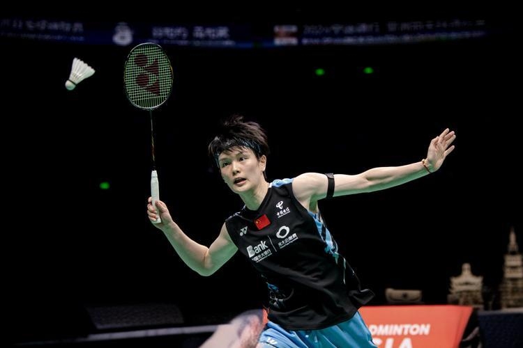 丹麦羽毛球队血洗法国羽毛球队，辛杜惊艳世界