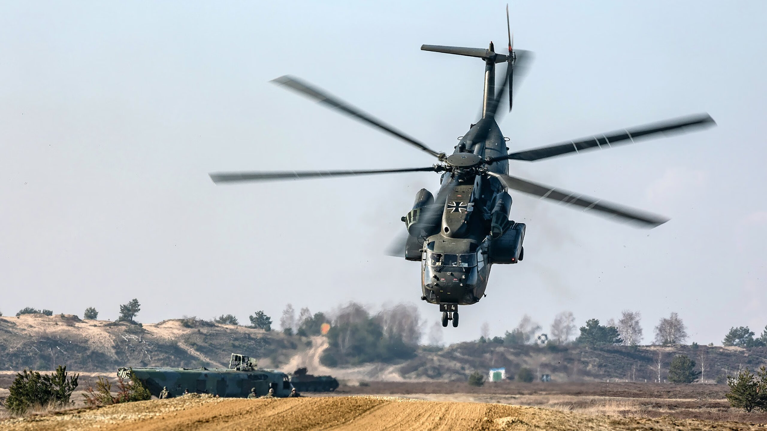 压哨绝杀！奥斯梅恩主宰赛场，塞内加尔上演逆转奇迹