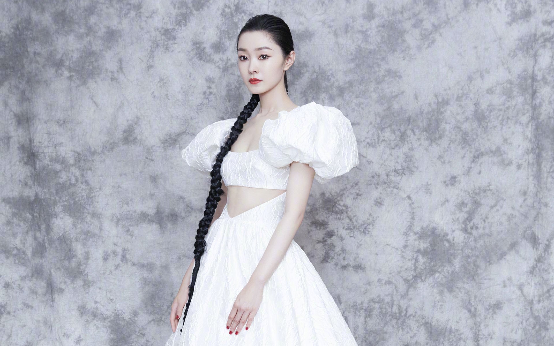 跨越篮球世界的大场面共振，文班亚马镇守NBA未来，步行者席卷亚洲赛场