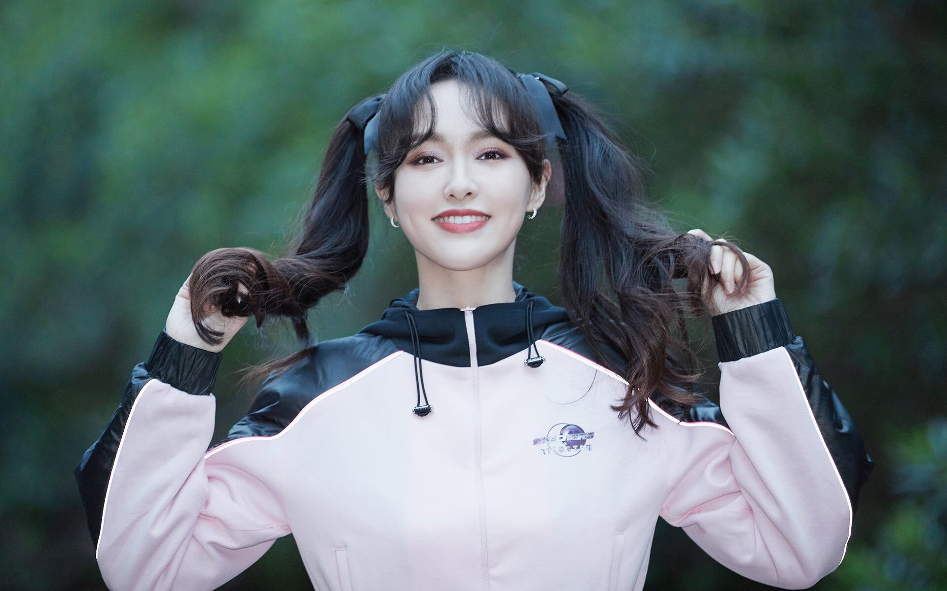 唯一性被改写，定海神针成色几何？