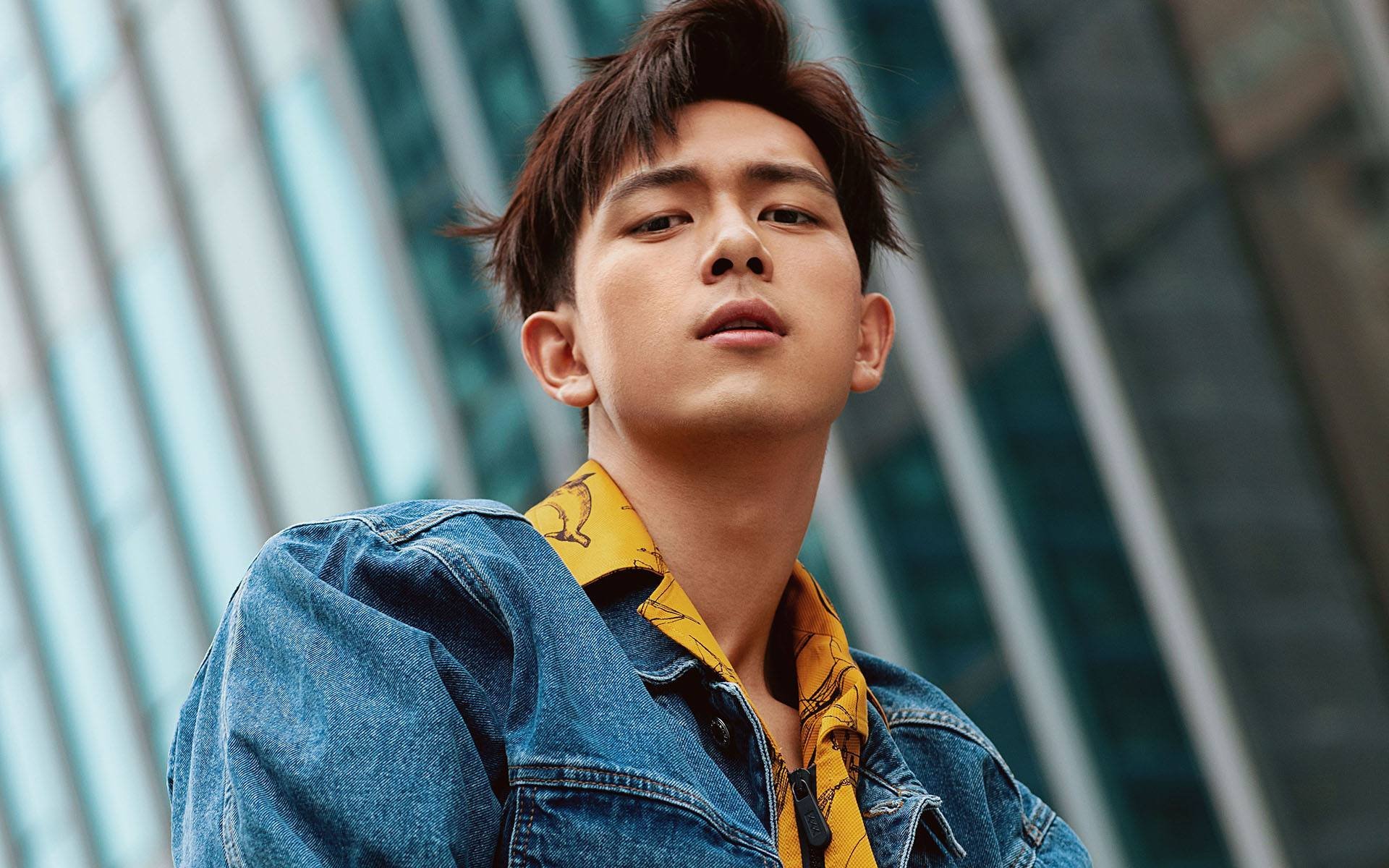 欧冠淘汰赛之夜，西亚卡姆在另类战场完成自我救赎