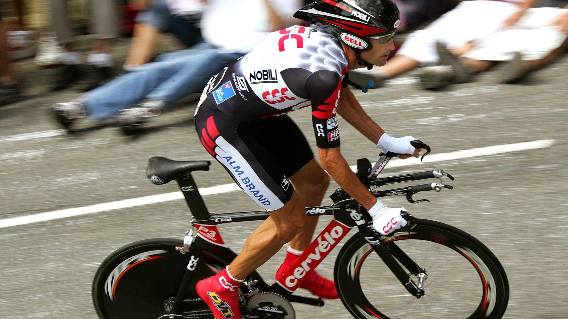 年度焦点之战,那不勒斯雷霆万钧,克瓦拉茨赫利亚令对手防线彻底失语