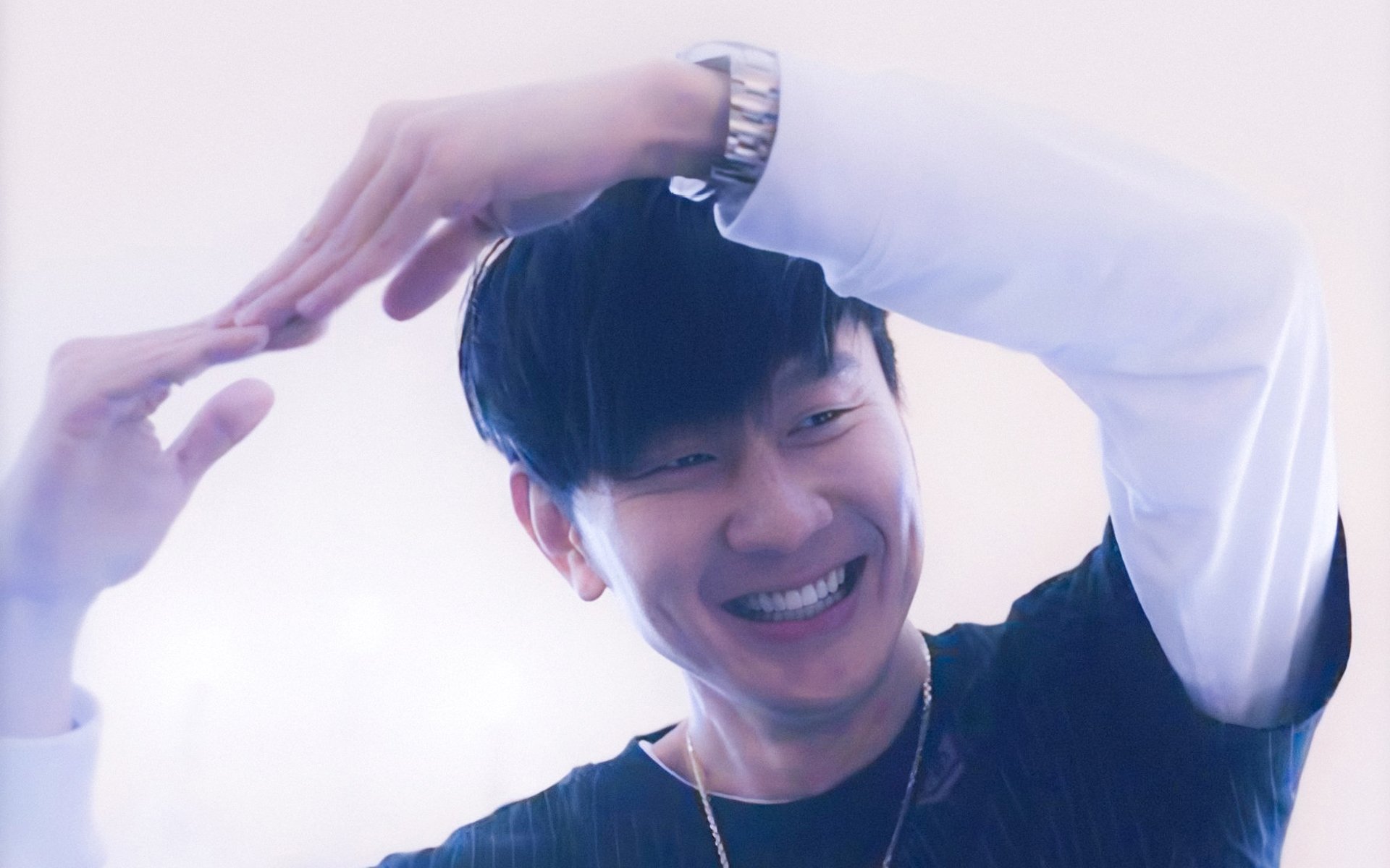 在巨星璀璨处闪光，阿尔瓦雷斯用沉默的一击点亮欧冠淘汰赛之夜