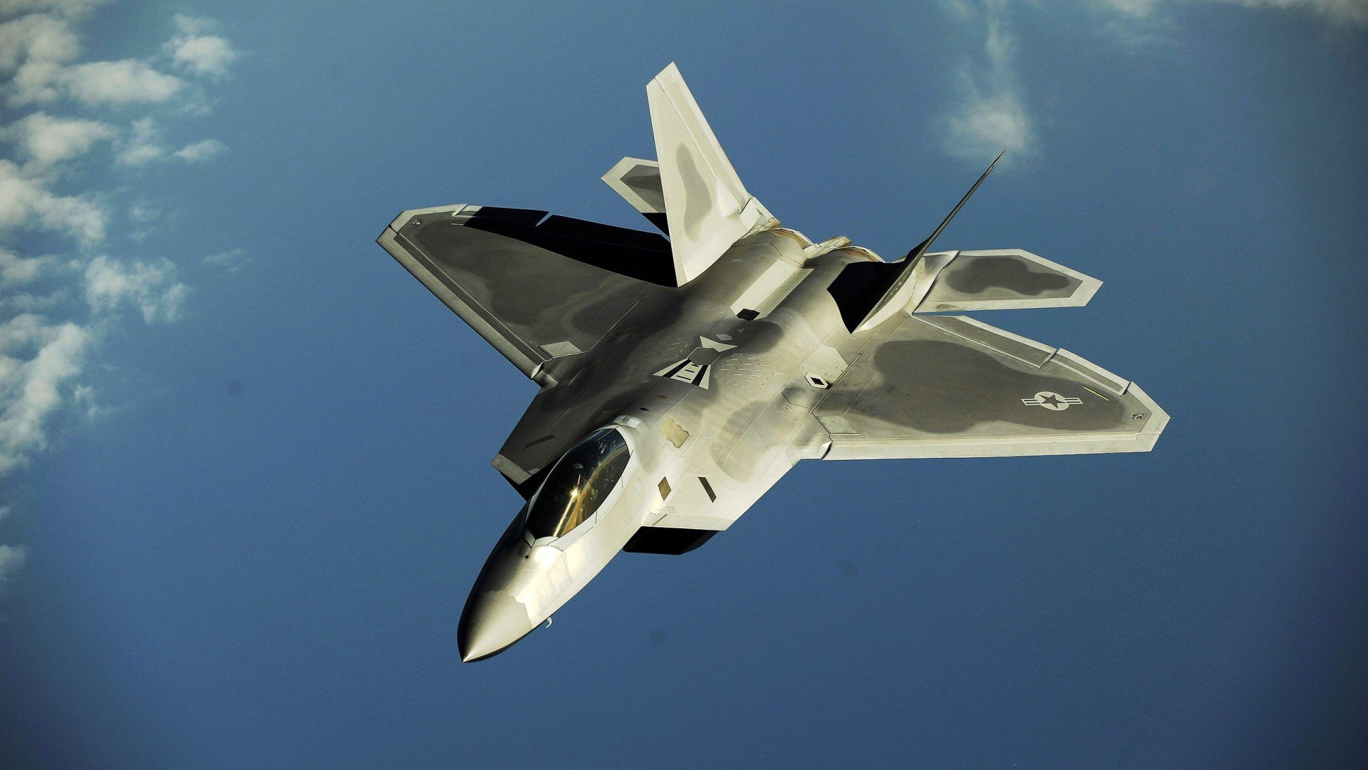 一记乔治式三分，深圳队用冠军级画作终结山西